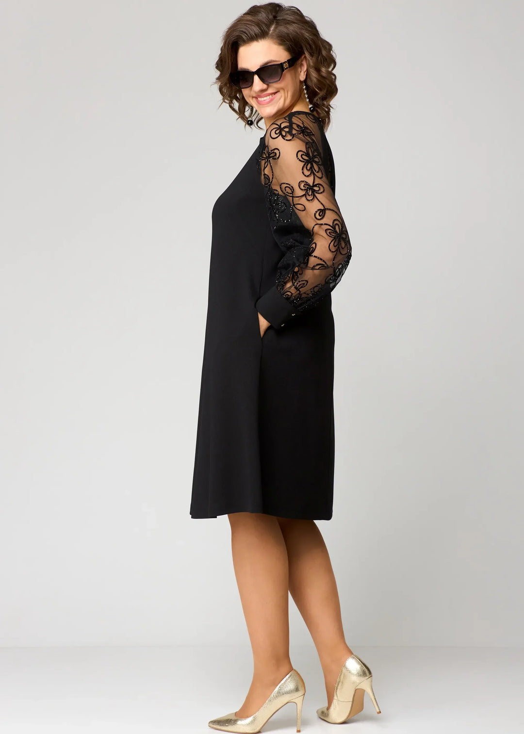 Helena - Elegant Lace Dress
