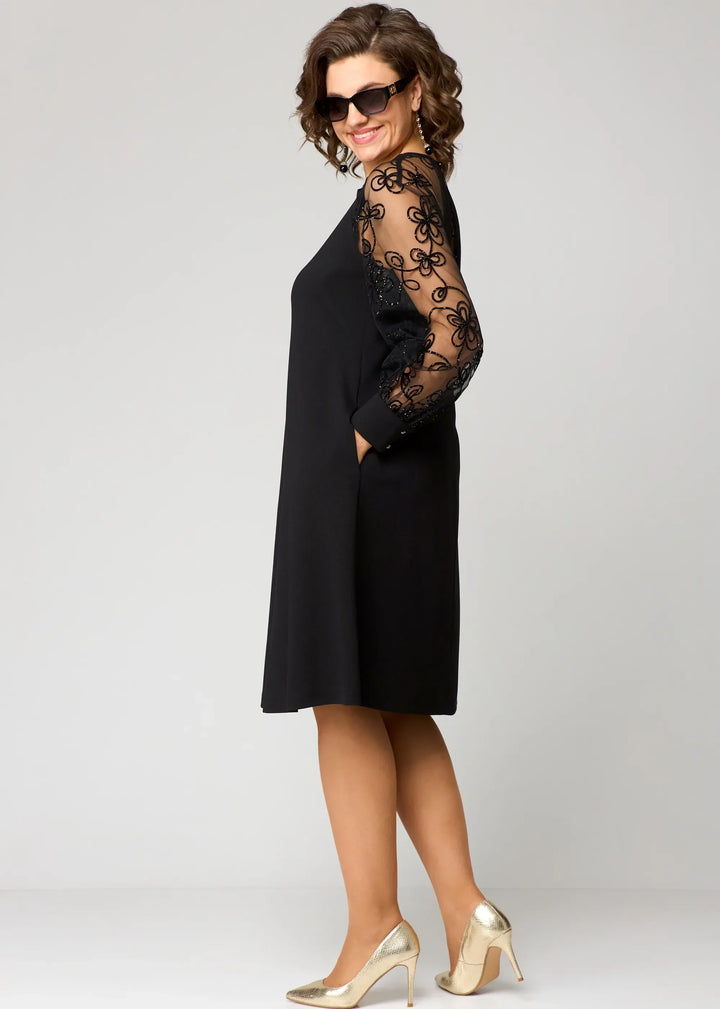 Helena - Elegant Lace Dress