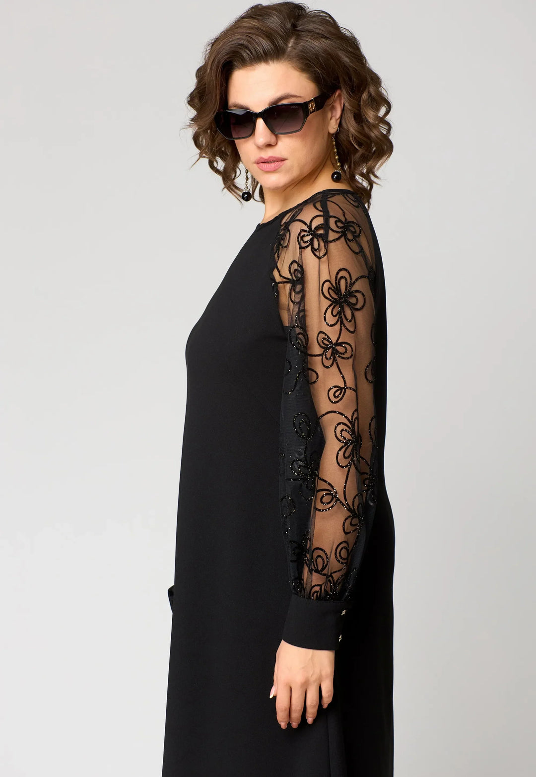 Helena - Elegant Lace Dress