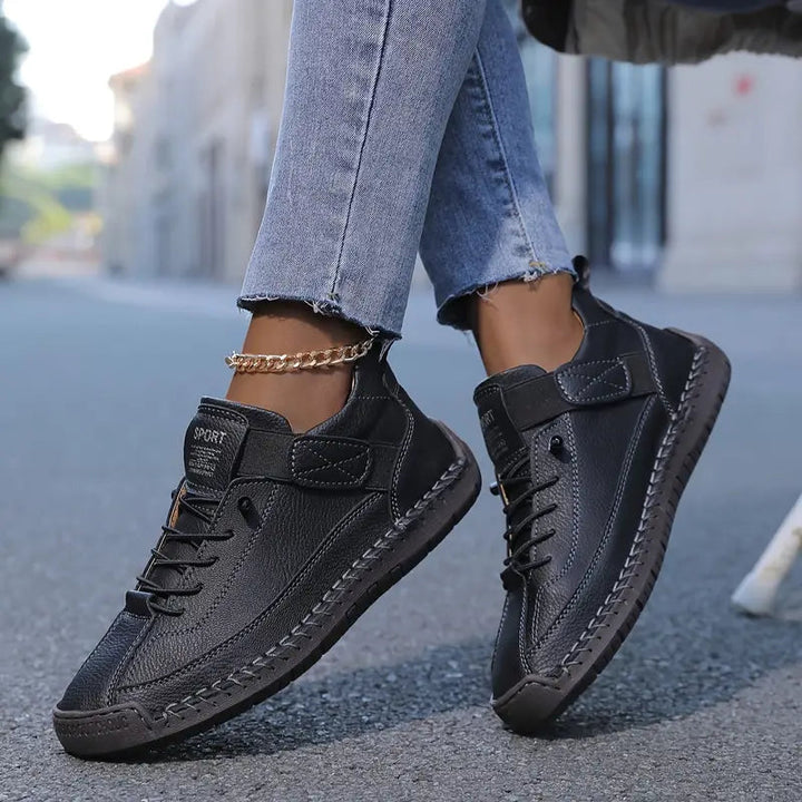 MIA | SNEAKERS