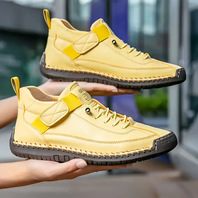 MIA | SNEAKERS