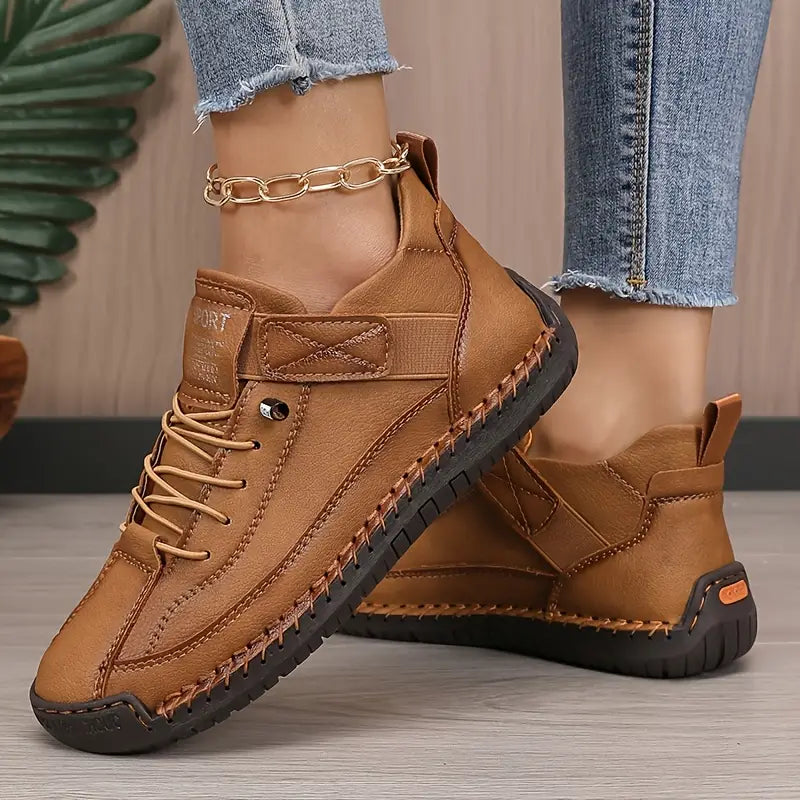 MIA | SNEAKERS