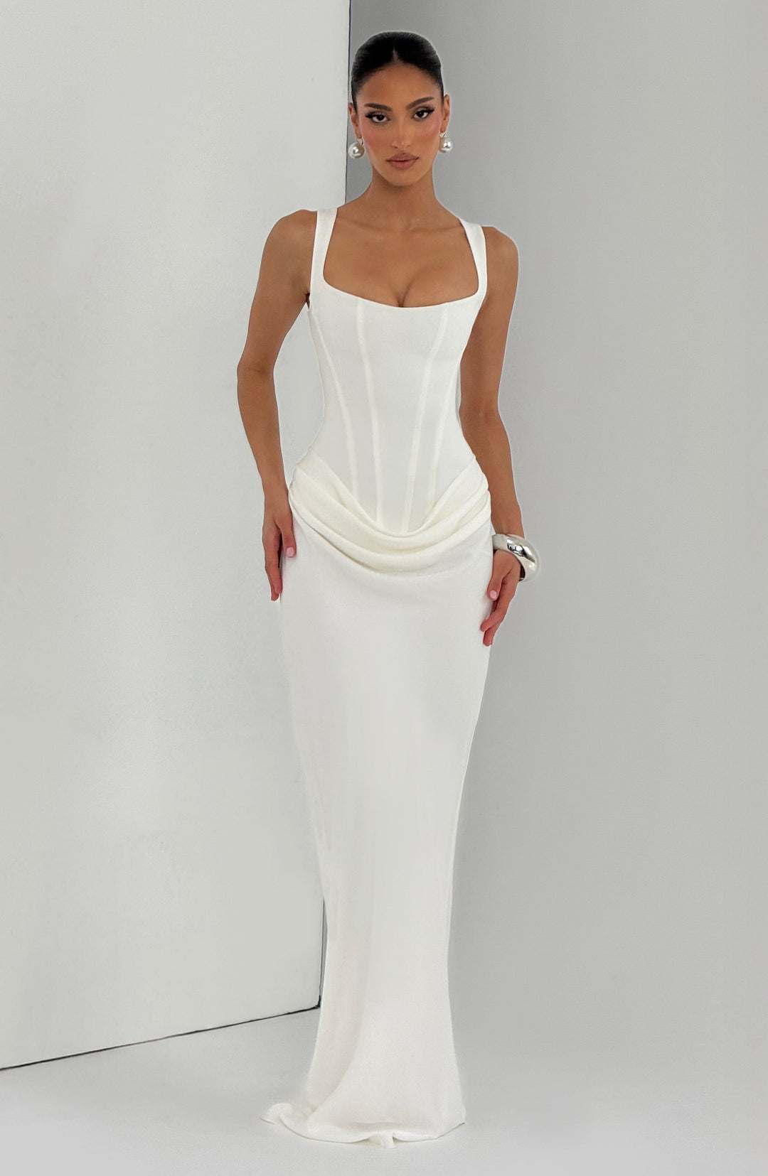 Leonor - Square-Neck Maxi Dress
